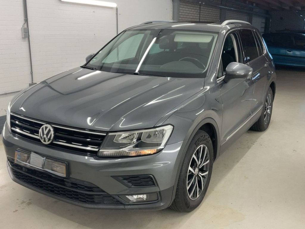 Volkswagen Tiguan 1.5 TSI Comfortline Business 150PK 2020 | Pano | CarPlay | AUT(7) | Navi | Massage | PDC | Elekr. Inklp. Spiegel 51596240-0.jpg | STR8SiX Automotive