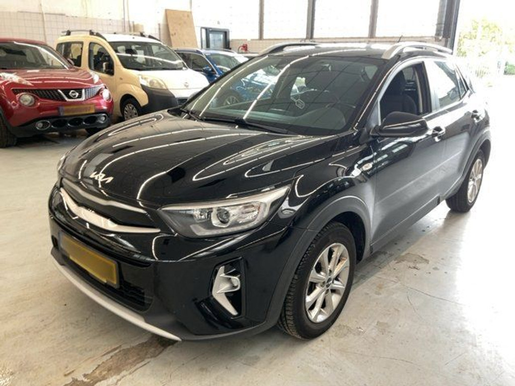 Kia Stonic 1.0 T-GDi MHEV DynamicLine 101 pk (2021) | 2e eigenaar | Camera | Adaptive Cruise | Carplay | APK 08-2027 56589226-0.jpg | STR8SiX