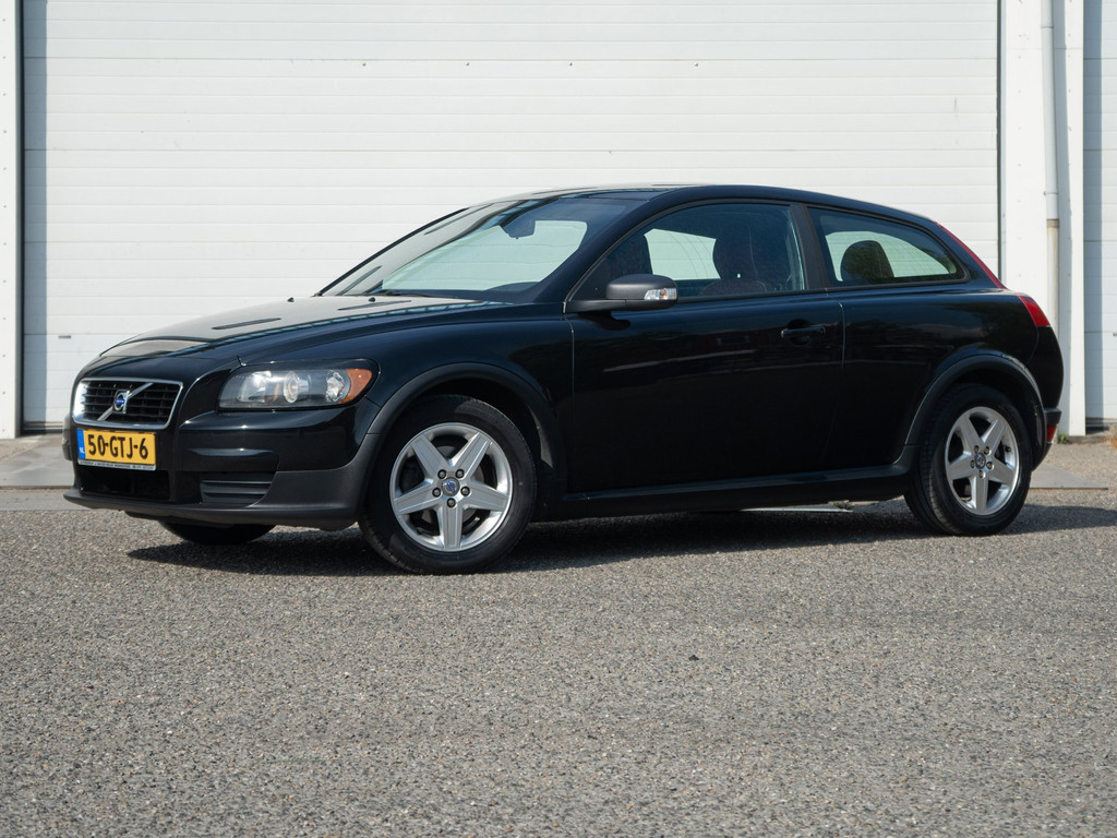Volvo C30 1.6 (2008) 101 PK Advantage | Airco | LM-velgen | Leuke auto! 52703429-0.jpg | STR8SiX Automotive